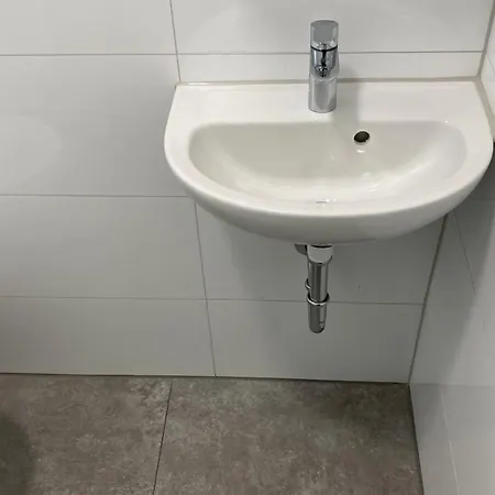 Emak Frankfurt Aparthotel *